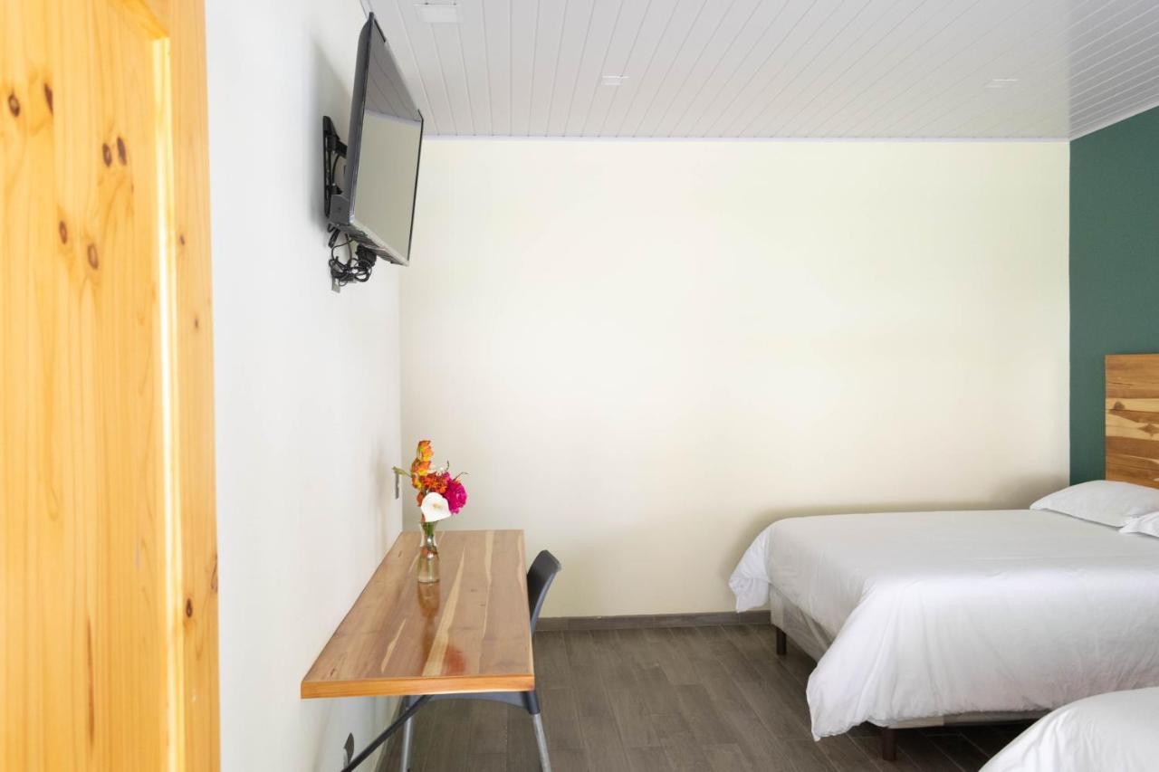 Casa Montana Hotel Чичикастенанго Экстерьер фото